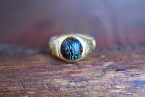 allaboutrings - Vintage 18k Gold Boulder Opal Ring