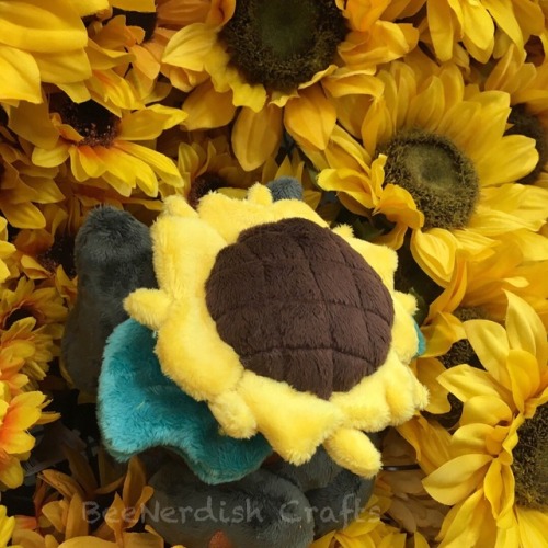 beenerdish - bulbasaur-propaganda - A Sunflower boy!By -  ...
