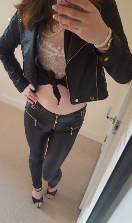 mainlyusedforwalking - Rolling around the house in leather...