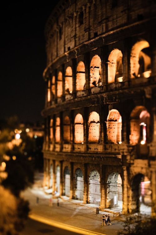 lovelustfashionbeautyromance:The Colosseum in...
