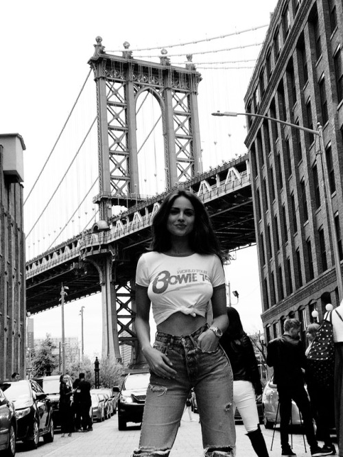 richiesseth - Eiza Gonzalez in Brooklyn, New York05/02/2017