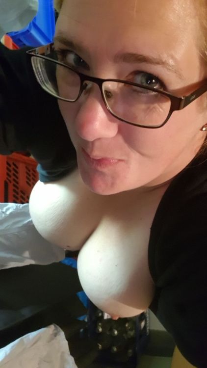 bigtitmilflover - A stunning Titty Tuesday submission featuring...