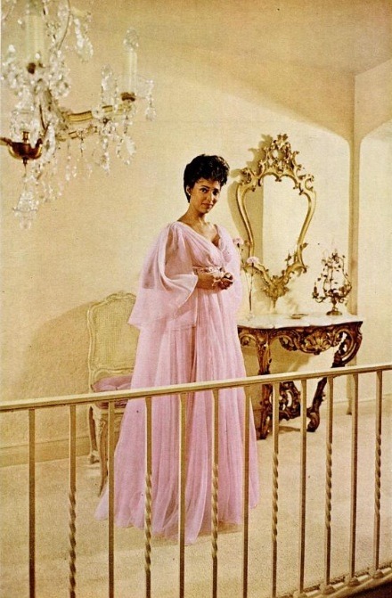 dorothydandridge - Dorothy Dandridge at home in a pink negligee...