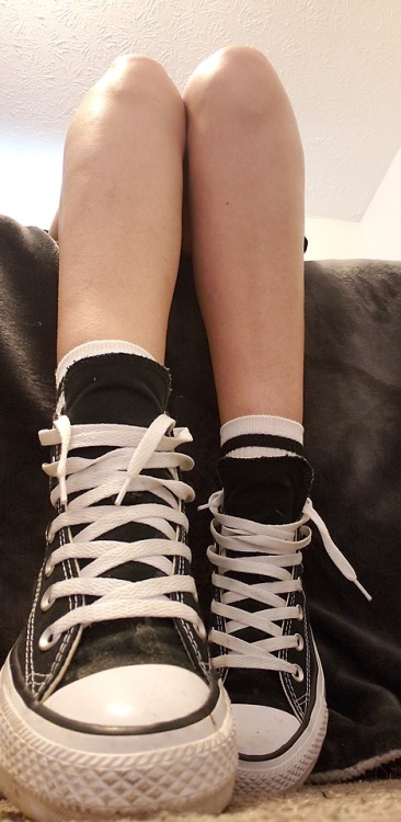 converseplfan - kawaiigiantess - Cute socks. Cute shoes. Cute...