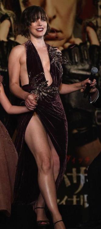 celebrity-legs - Milla Jovovich