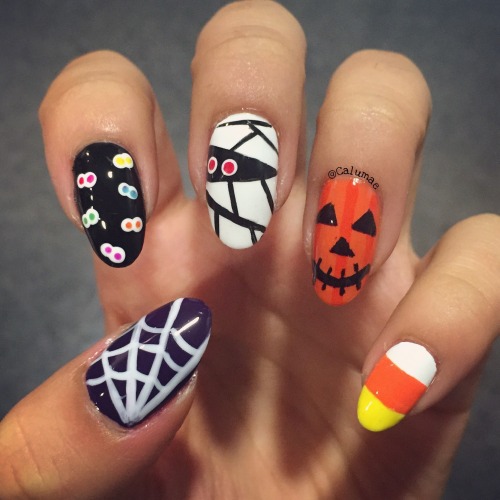 halloween nail art on Tumblr
