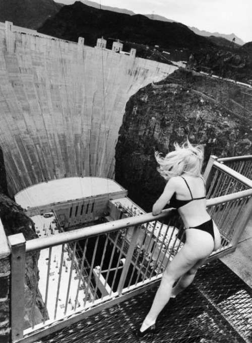semioticapocalypse - Helmut Newton, Hoover Dam Traveler...