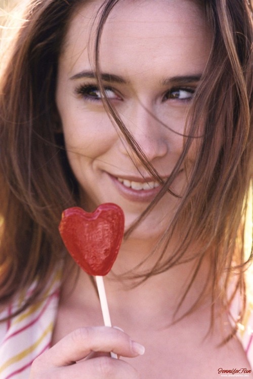 donottagphotos - Jennifer love vintage valentines day