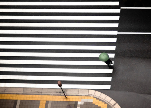 passivites - Intersection in Tokyo