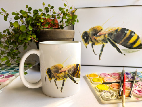 littlealienproducts - Bee Mug // Etsy