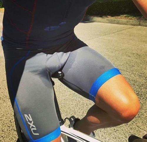 Gays In Sexy Lycra