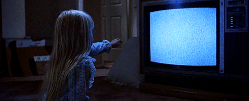 jellymonstergirl - “They’re here!” | Poltergeist (1982)
