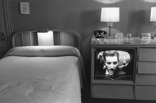 last-picture-show - Lee Friedlander, The Little Screens, 1960s