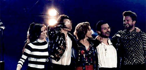 thestylesgifs - C.H.A.S.M’s final bow & goodbyes @ Los...