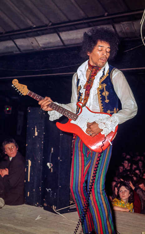 soundsof71:Jimi Hendrix, Newcastle 1967, by Alec Byrne. Nice...