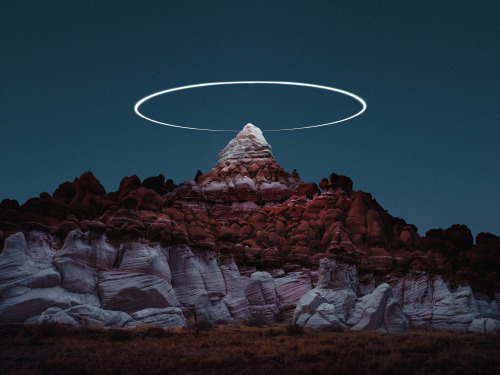 itscolossal - Long Exposure Photos Capture the Light Paths of...