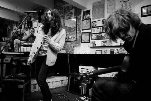 beingindie:Kurt Vile with Thurston Moore of Sonic Youth.