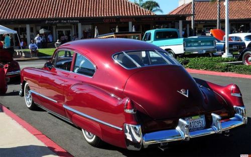 frenchcurious - Cadillac Series 62 Club Coupé 1949  - source 40s...