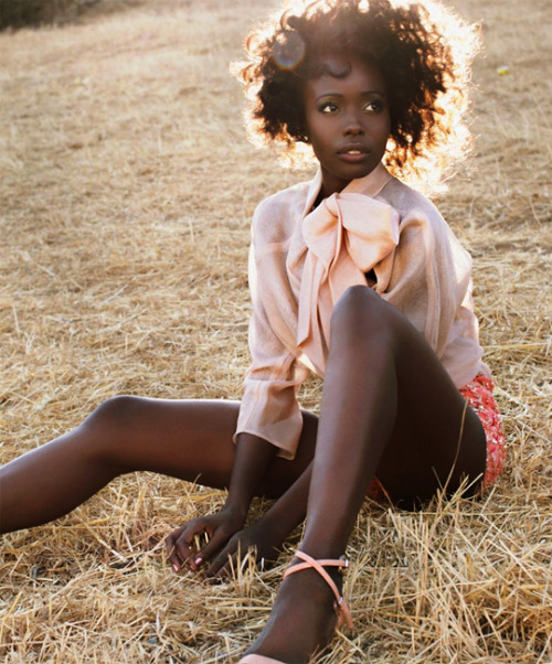 flawlessbeautyqueens - Anna Diop photographed by Jana Williams