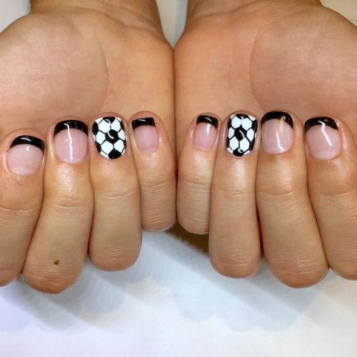 Rae’s soccer ball French combo! Love these two styles together....