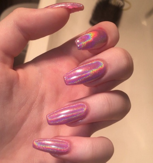 princessbabybunx - my new chrome nails are out of this world