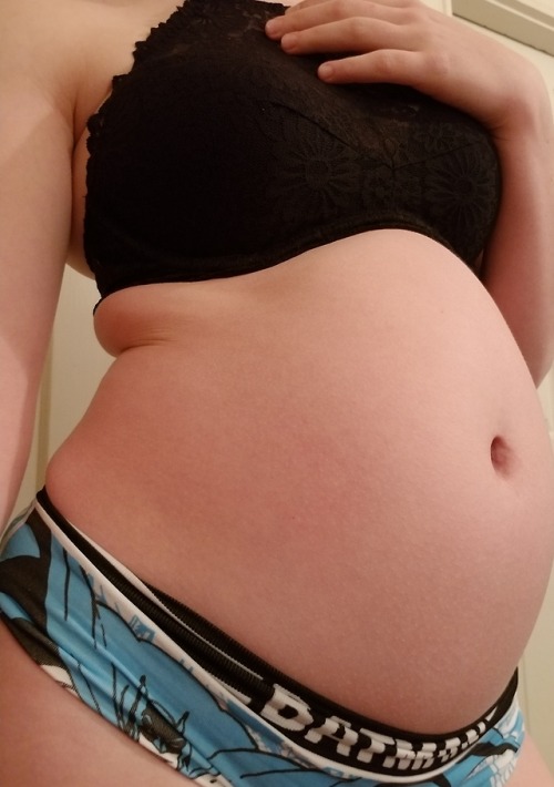 little-stuffed-tum - Good morning!Morning belly in my cute...