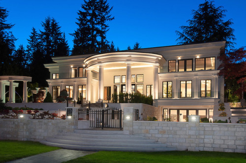 magnificent-mansions:www.magnificent-mansions.com
Your #1 on…