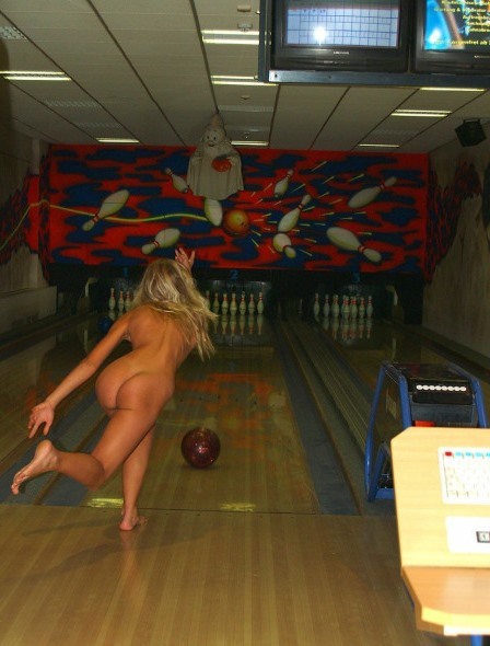 steveng1969 - Naked bowling would of be a blast!