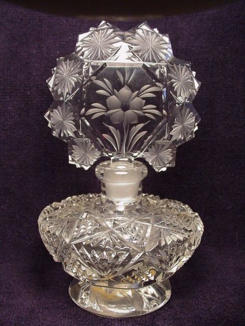 treasures-and-beauty - Vintage Czech Morlee Perfume Bottle