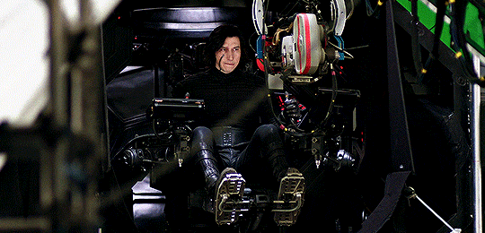 pixelrey:Adam Driver behind the scenes of Star Wars: The Last...