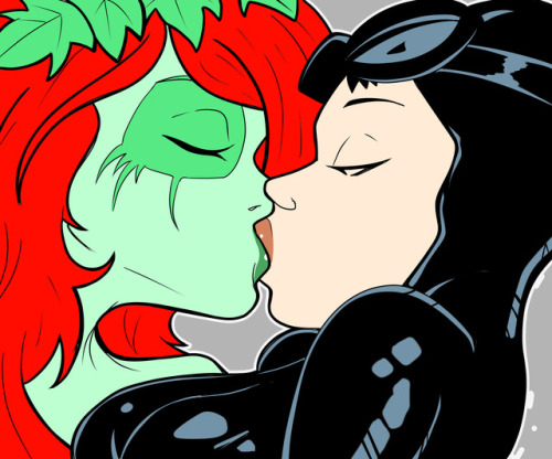 artistofsluts - Hour 1 and here is cat women kissing...