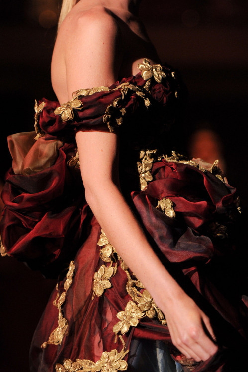 fashionsprose - Details at Frank Sorbier Couture F/W 2014