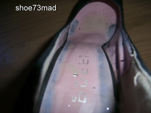 shoe73mad - she doesn’t want to miss anything. All inside