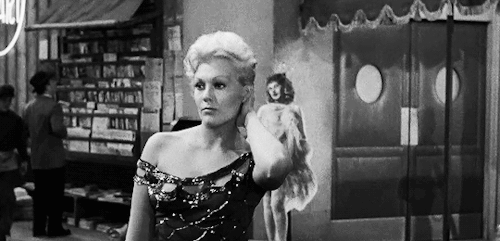 msmildred - Kim Novak in “The Man with the Golden Arm”, 1955.