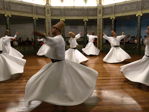 quasimentrien:Sufi Dancers