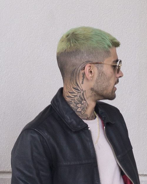 keepingupwithzayn - Zayn at the airport in Miami on March 28,...