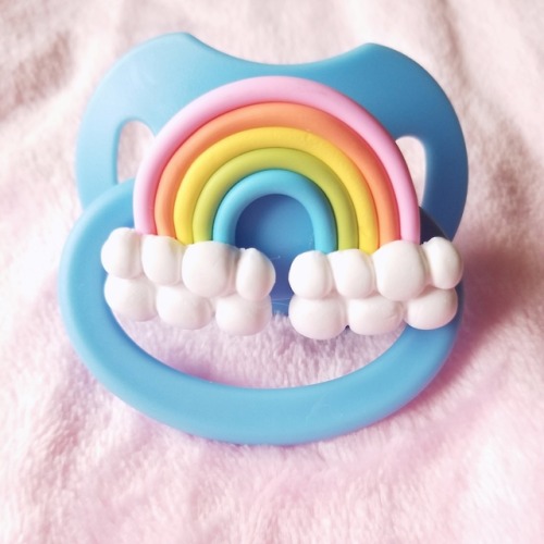 princessbabygirlxxoo - I’m making a blue rainbow paci 