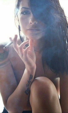 misterno123 - hello frends lowe smoking girls my dreams girls...