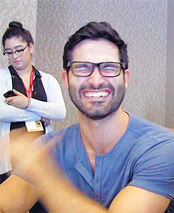 tl-hoechlin:Always have a laughing Hoechlin in your Dash and...