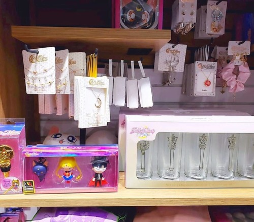 sailormooncollectibles - Sailor Moon merchandise at BoxLunch!...