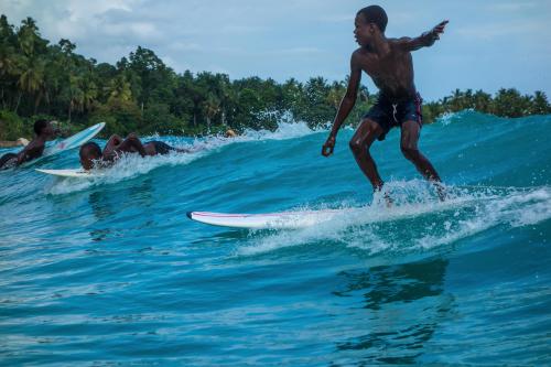 tifanmkreyol - Surf Haiti in Jacmel. Photos c/o Michael Magers