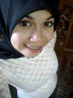 yusjcp:fie93:hijab-girl-fetish:Aina Dalila0105757718...