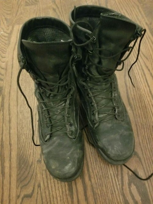 Got boots for sale! Very worn and smelly :) message me for more...