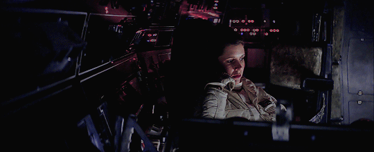 tristanthorne - Random Star Wars gifs. Leia sitting in the...