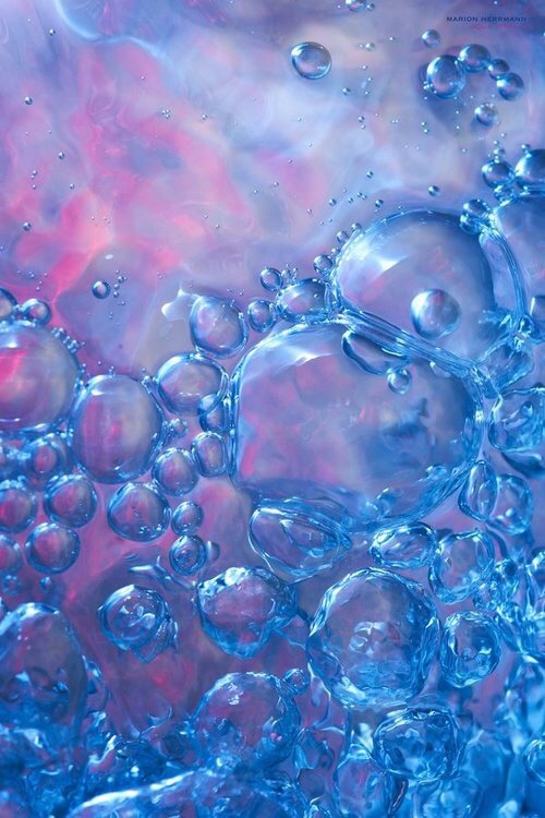 pale blue bubbles | Tumblr