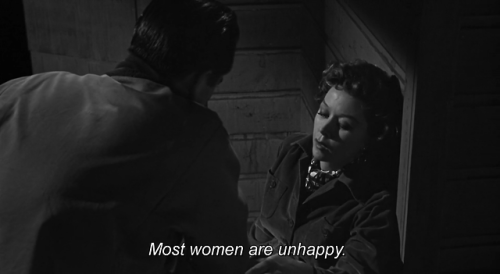 365filmsbyauroranocte:Human Desire (Fritz Lang, 1954)
