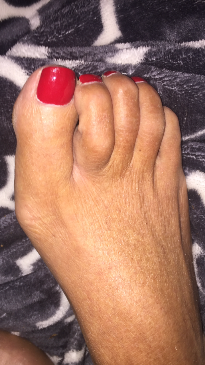 Nice long toes