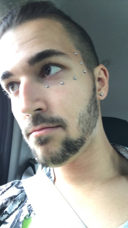 zackisontumblr - jewels on my face and i’m ready for pride