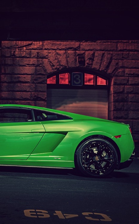 dreamer-garage - Verde Ithaca Lamborghini LP560 (via)