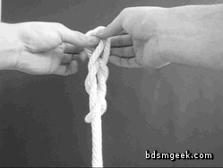 numerouno2016 - bdsmgeekhowto - How to Tie Flogging Cuffs -...